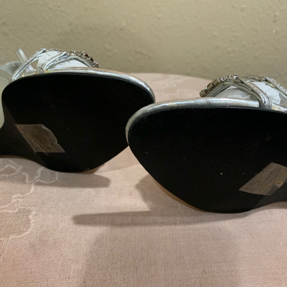 Wedges - Picture 5 of 5
